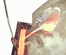 New technology of lining construction for induction smelting furnace