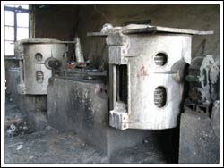 There are many types of induction furnaces